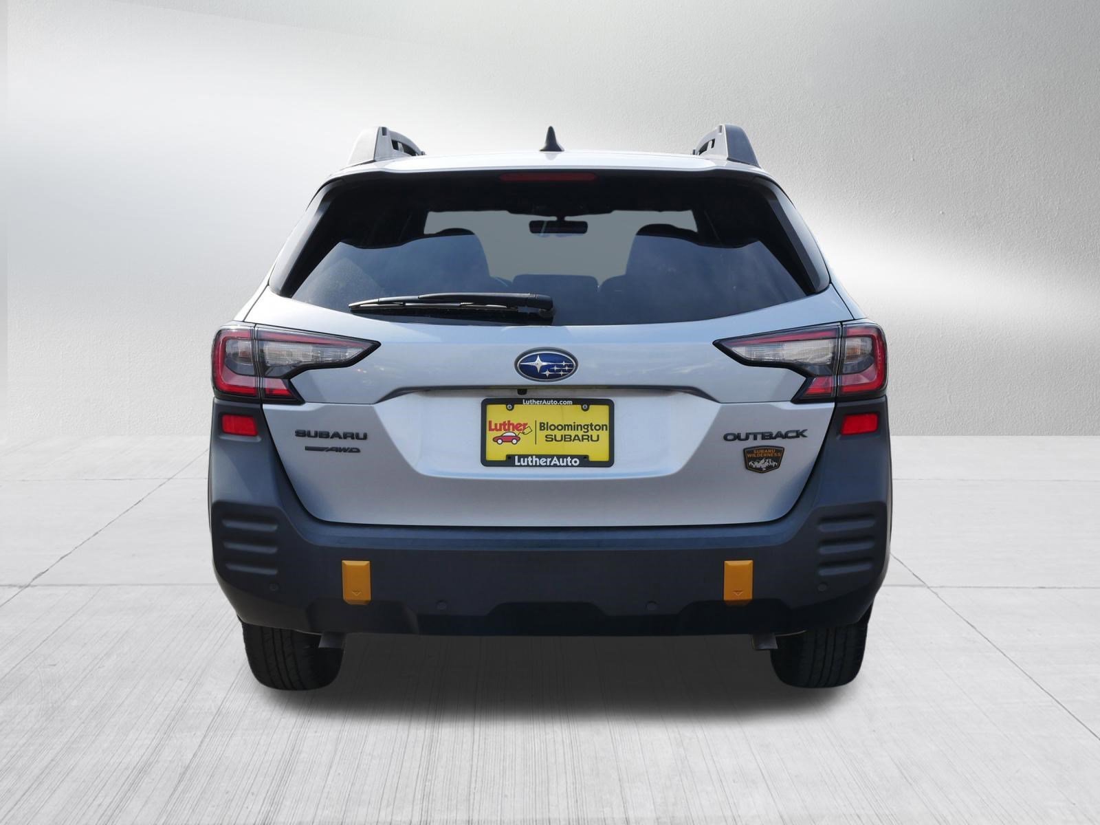 Used 2023 Ice Silver Metallic Subaru Wilderness image 6