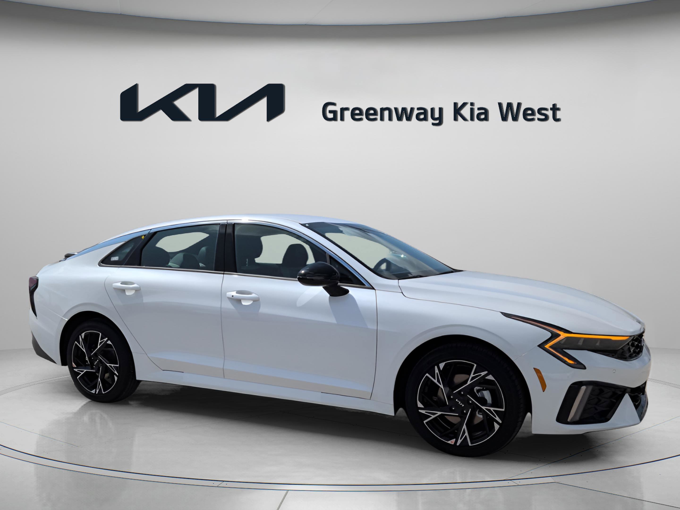 New 2026 Snow White Pearl Kia GT-Line image 2