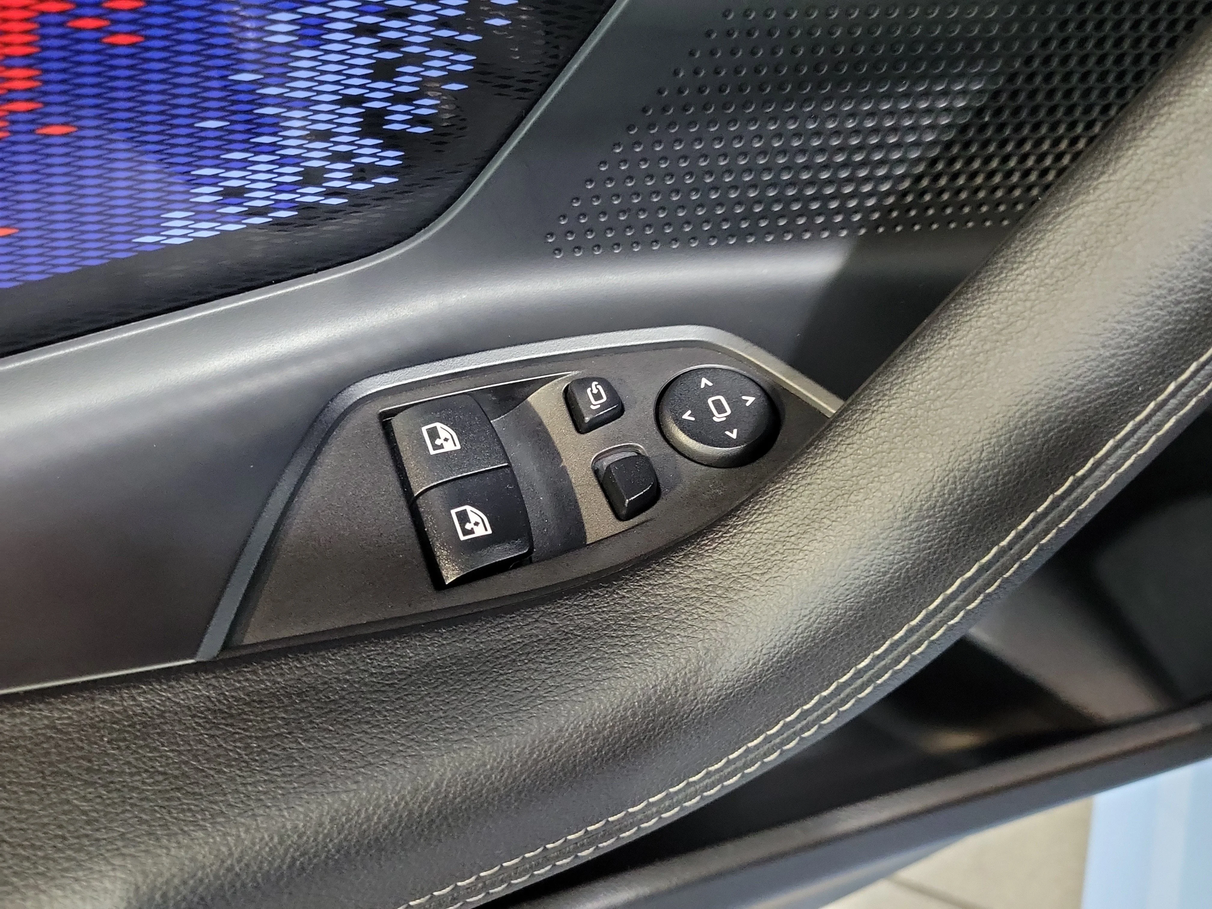 2024 BMW M2 Coupe Base - Photo 19