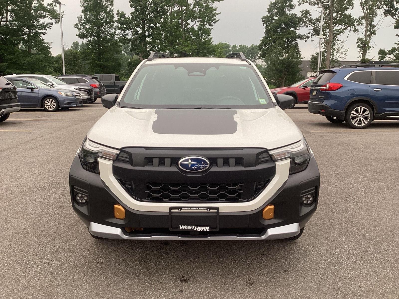 Used 2026 Crystal White Pearl Subaru Wilderness image 13