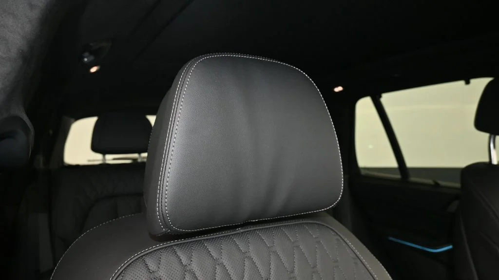 2024 BMW X5 M60i - Photo 11