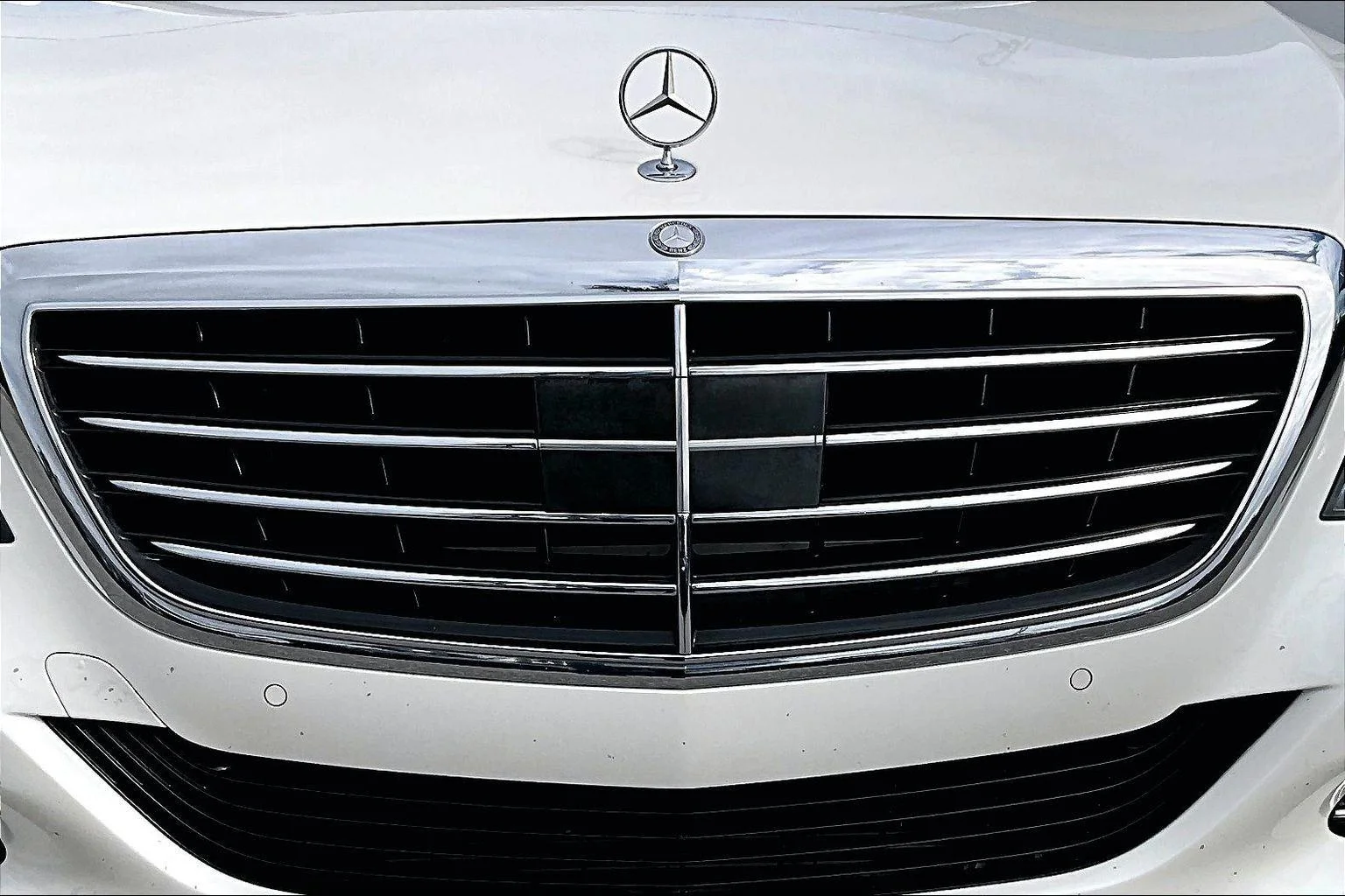 Used 2014 Diamond White Metallic Mercedes-Benz S 550 image 34