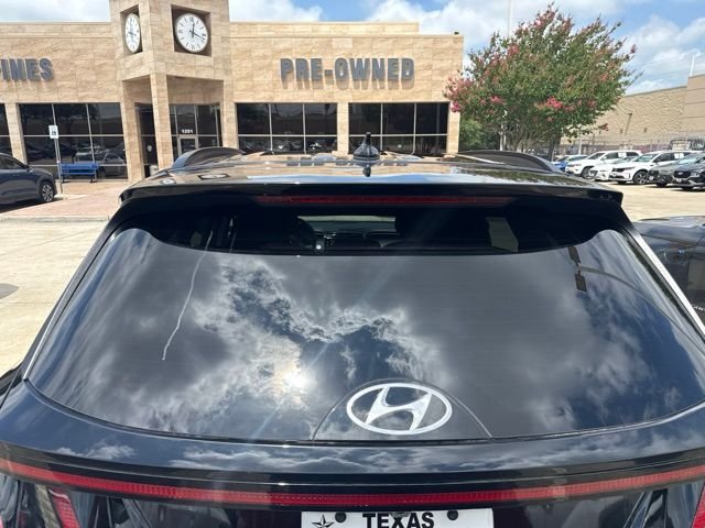 Used 2023 Black Hyundai SEL image 8
