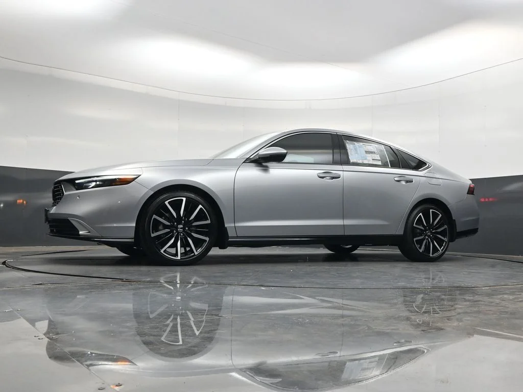 2026 Honda Accord Hybrid Touring - Photo 40
