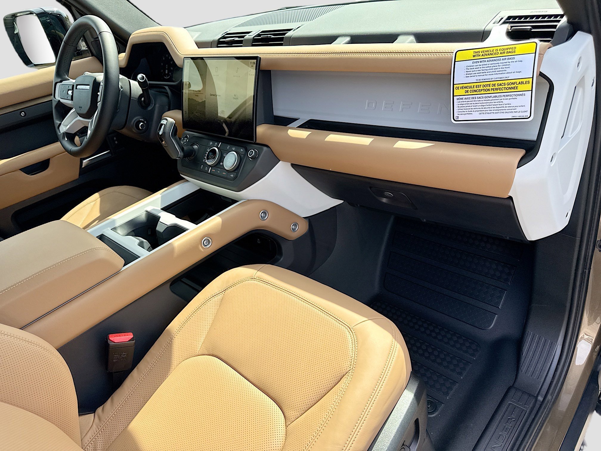 New 2026 Gondwana Stone LAND ROVER X-Dynamic SE image 13