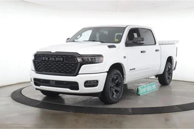 New 2027 Bright White Clear-Coat Exterior Paint RAM BIG HORN image 10