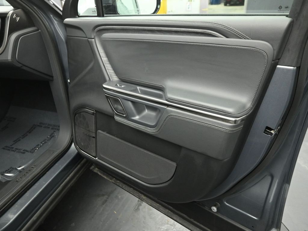 2022 RIVIAN R1T - Image 24