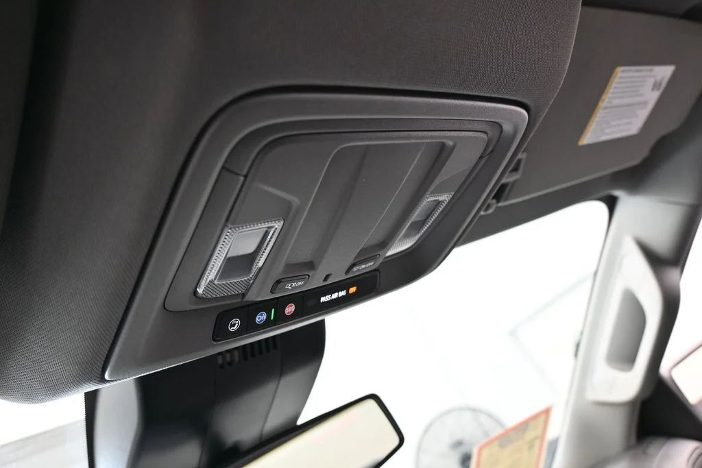 Used 2024 Summit White Chevrolet Custom Trail Boss image 29