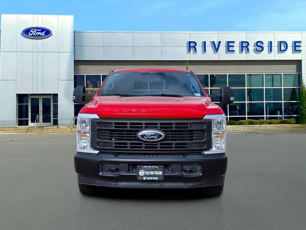 2026 Ford F-350 Super Duty XL - Photo 2