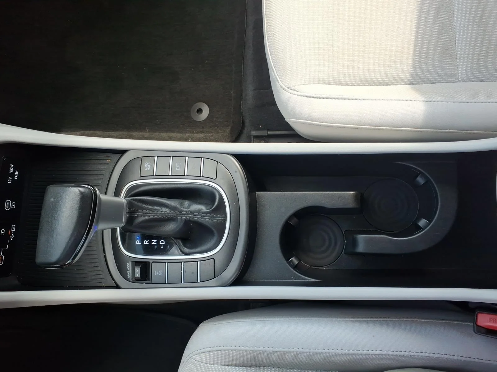 Used 2025 Abyss Black Hyundai SEL image 23
