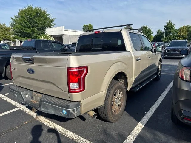 Used 2017 Gold Ford XLT image 5