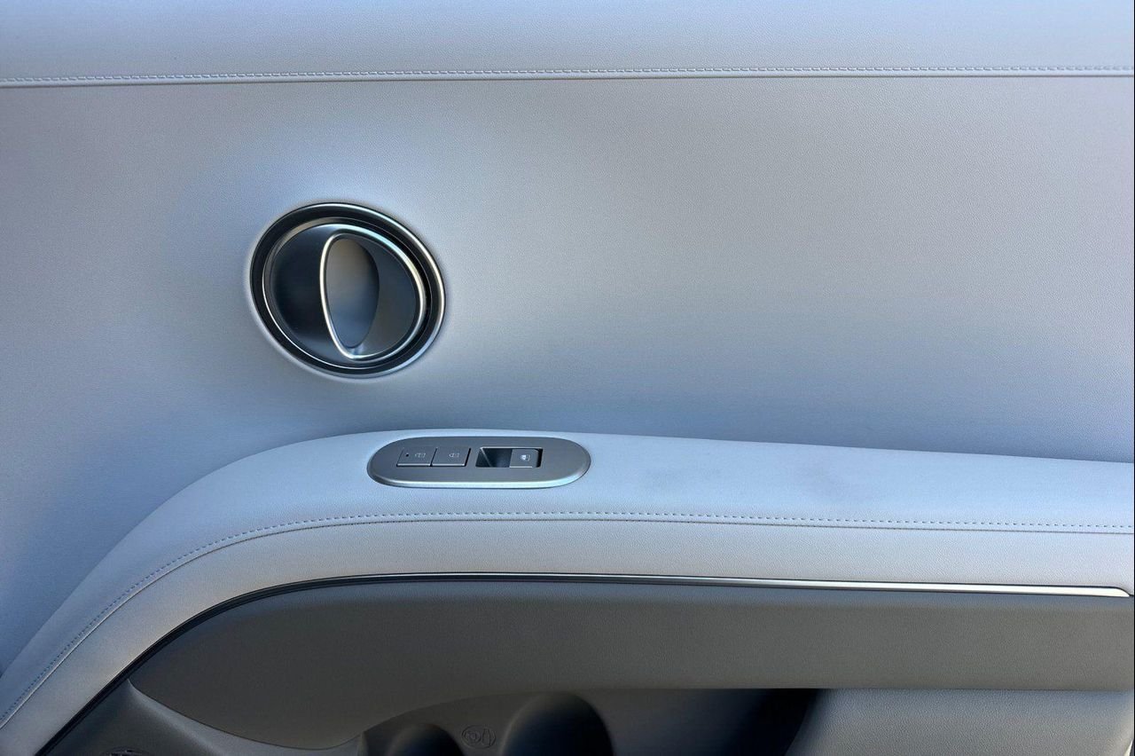 New 2026 Gray Hyundai SEL AWD image 21
