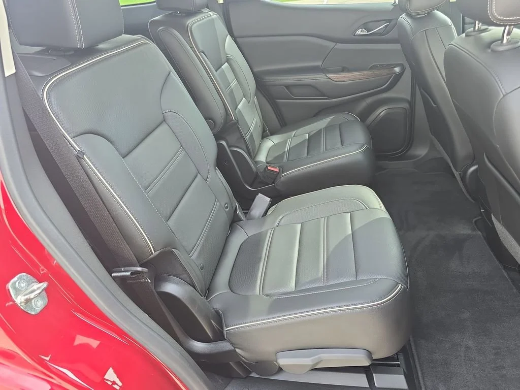 2020 GMC Acadia Denali - Photo 28