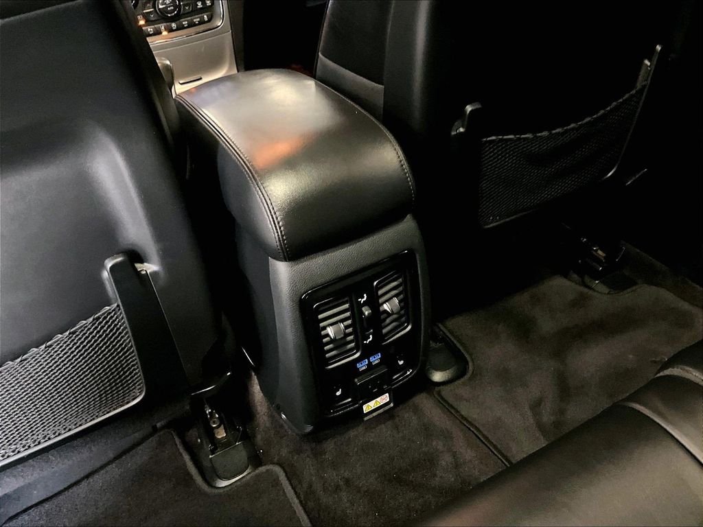 Used 2018 White Jeep Overland image 29