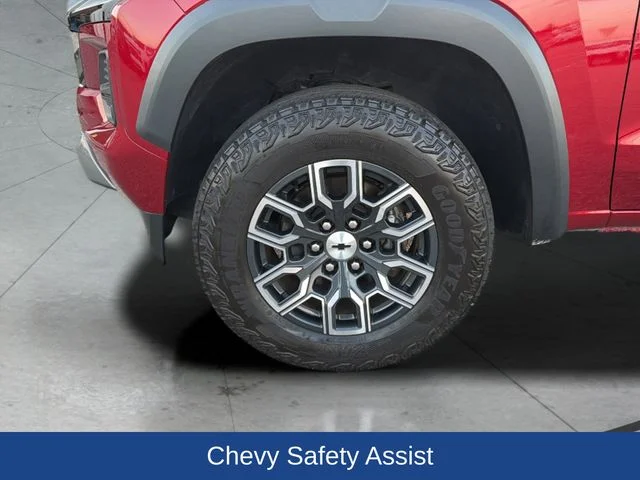 Used 2024 Red Chevrolet Z71 image 28