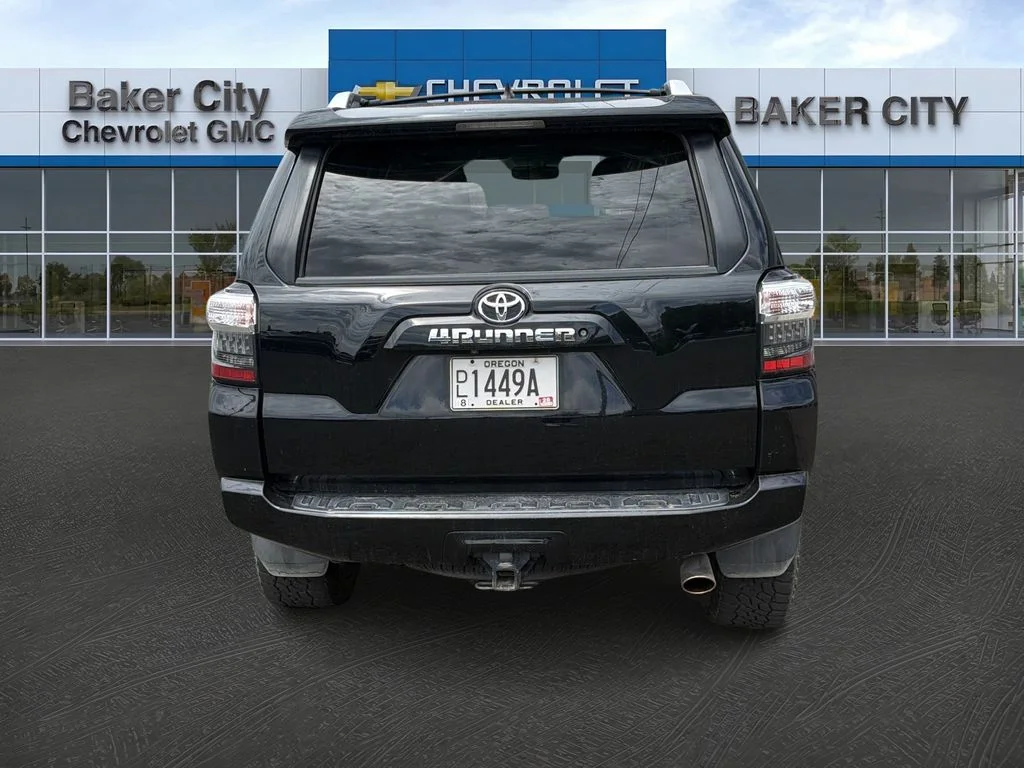 2017 Toyota 4Runner SR5 Premium - Photo 6