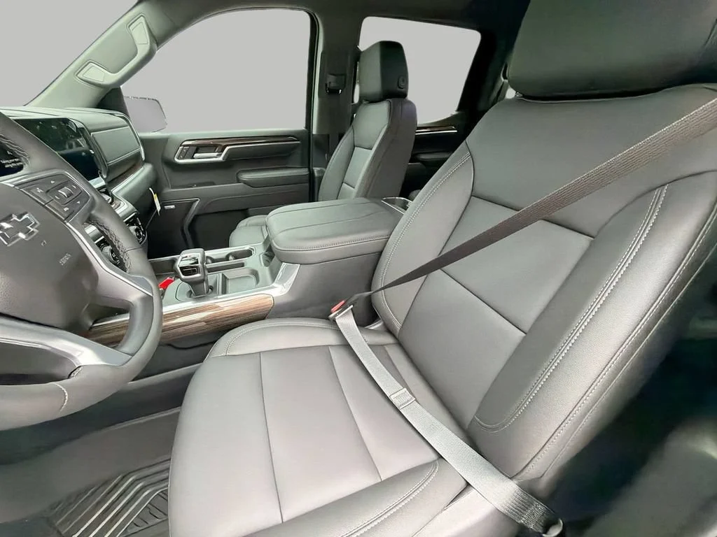 New 2026 White Sands Chevrolet RST image 17