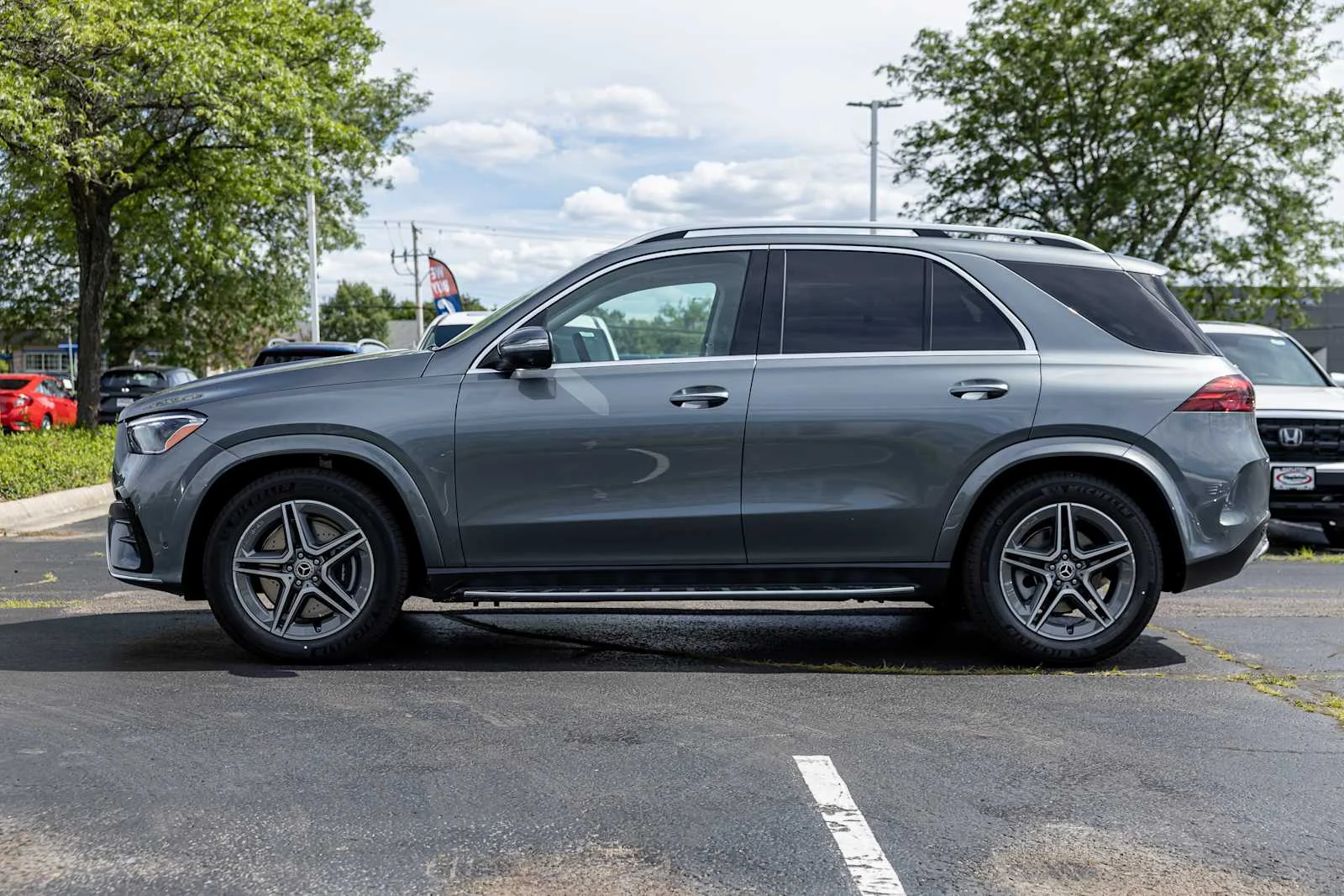 New 2026 Selenite Grey Metallic Mercedes-Benz GLE 450 image 3