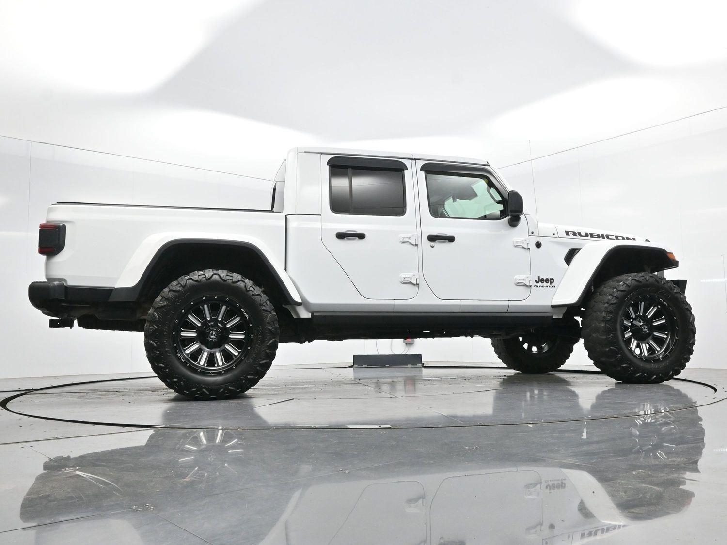 Used 2021 Bright White Clearcoat Jeep Rubicon image 52