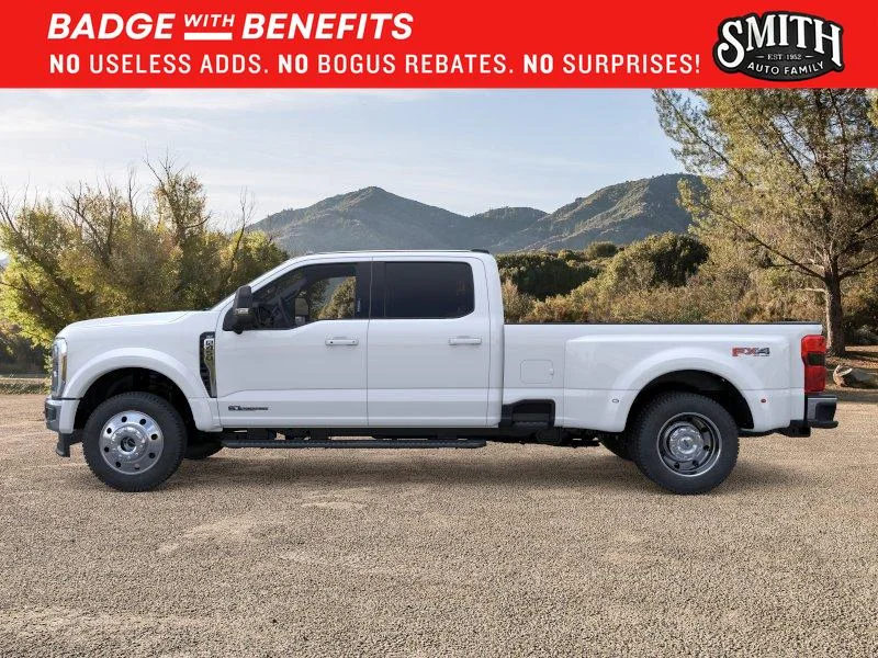 New 2026 OXFORD WHITE Ford XLT image 4