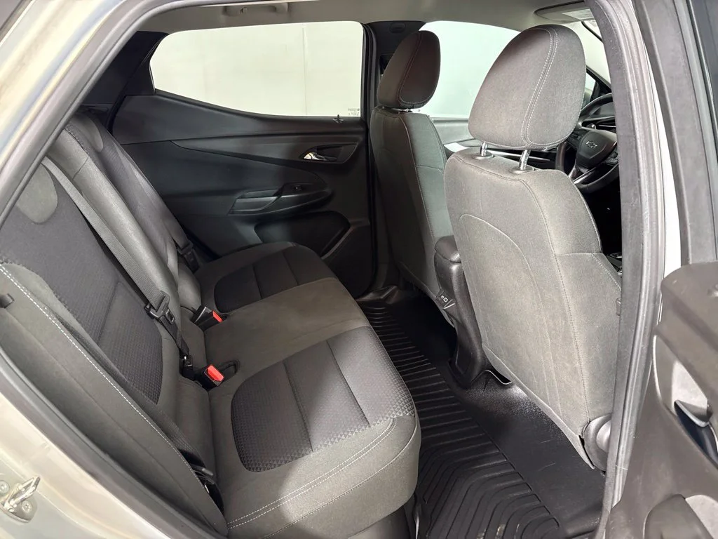 Used 2023 Silver Chevrolet LT image 23