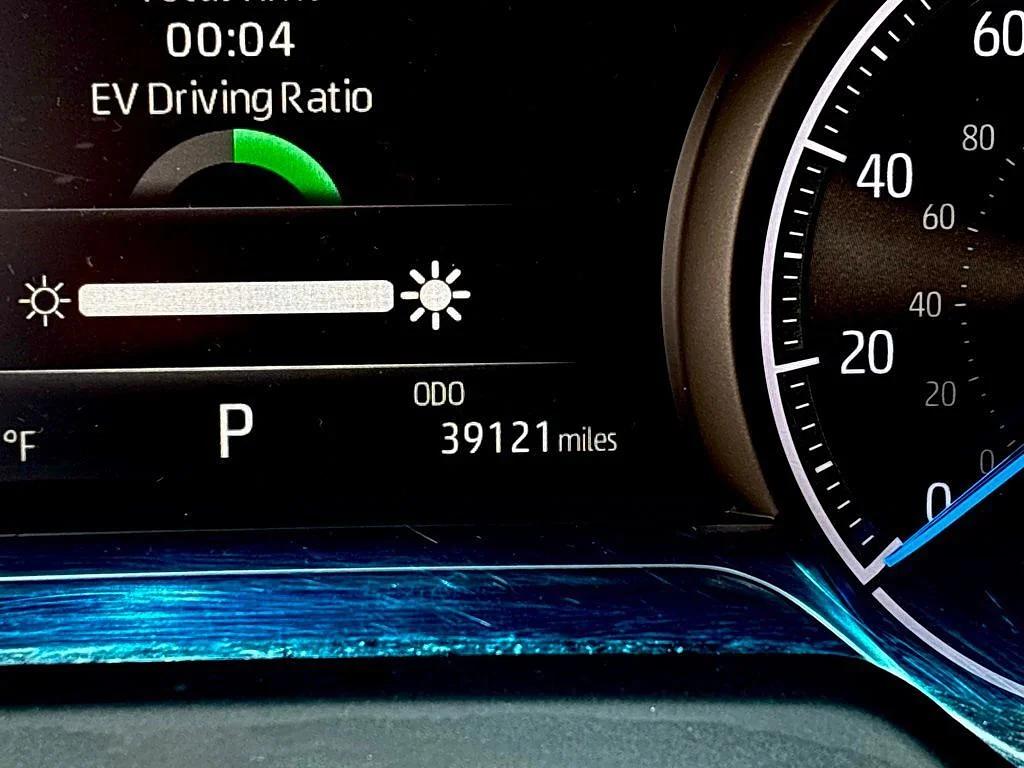 Used 2023 Coastal Gray Metallic Toyota LE image 23