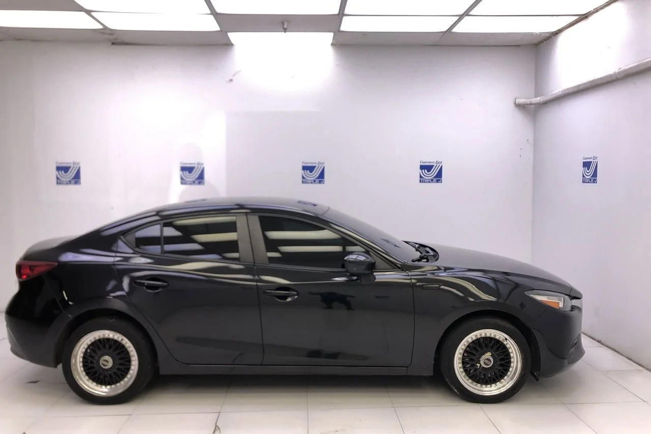 Used 2018 Jet Black Mazda Sport image 4