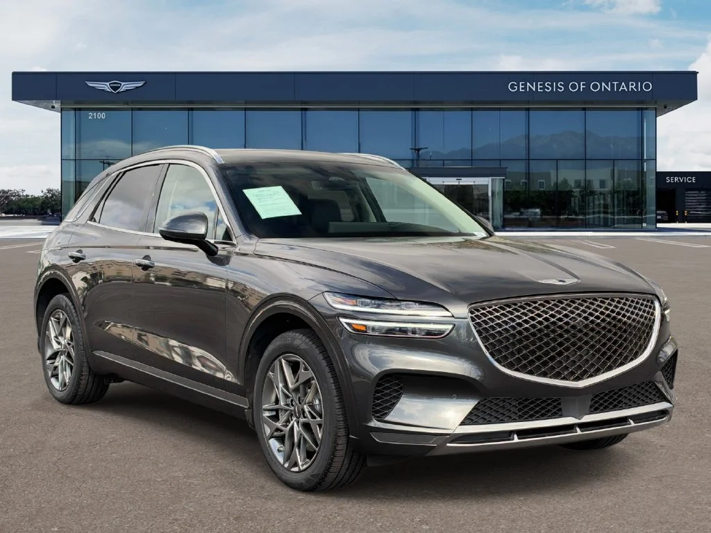 2024 GENESIS GV70 Standard
