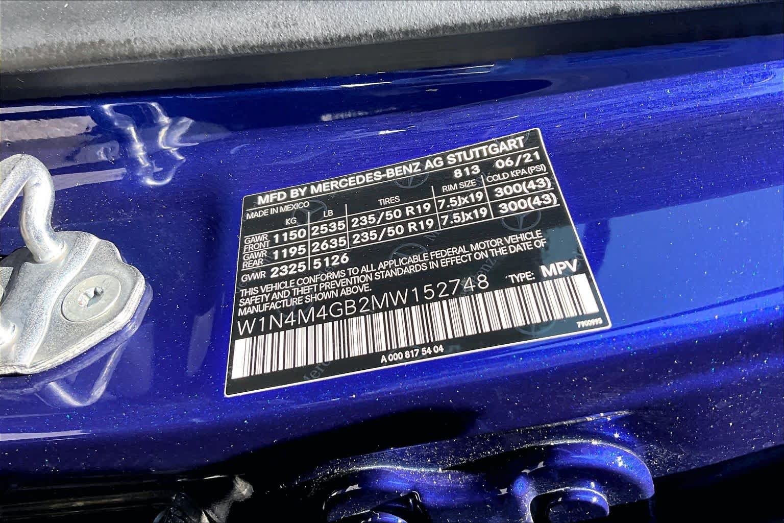 Used 2021 Galaxy Blue Metallic Mercedes-Benz GLB 250 image 35