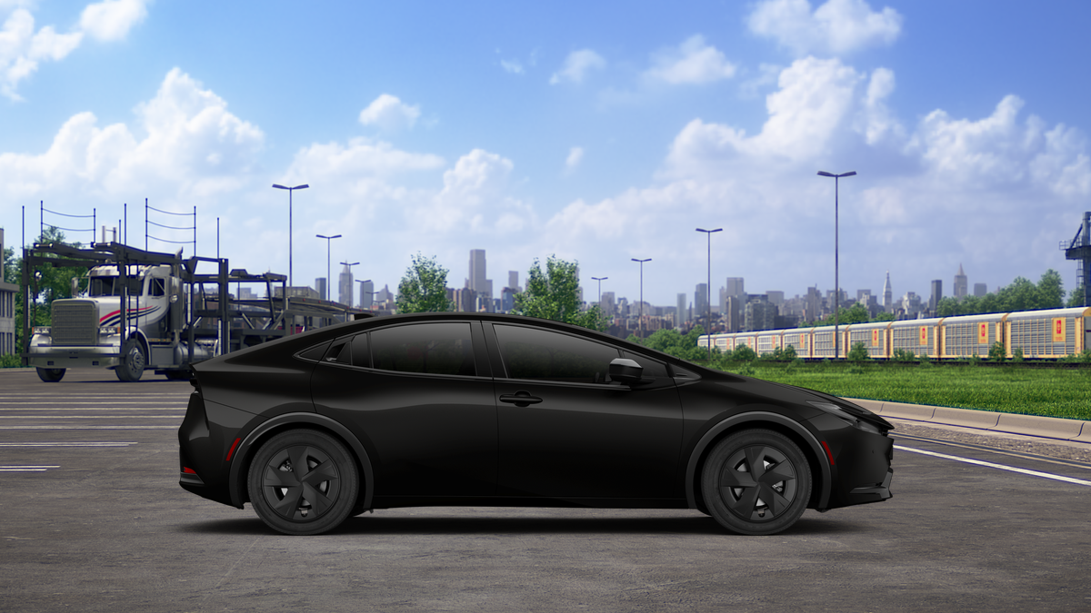 New 2027 Inked Toyota LE image 12