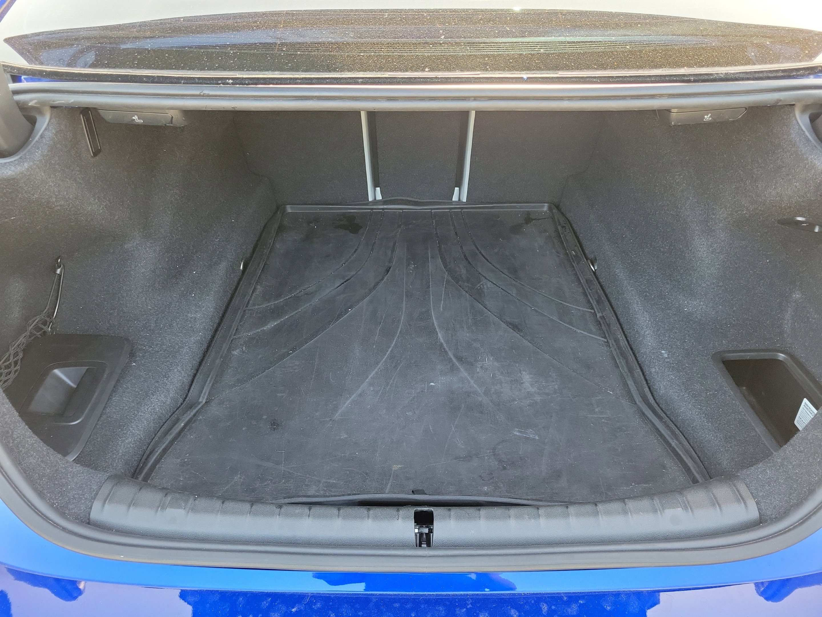Used 2018 Blue Metallic BMW Base image 6