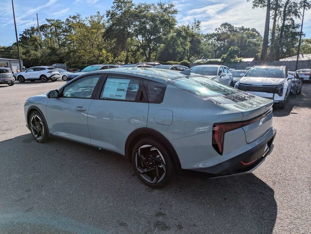 New 2026 Morning Haze Kia EX image 6