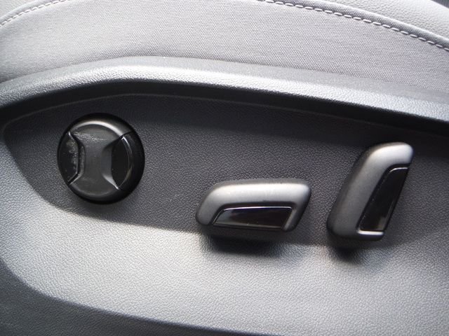 Used 2024  Volkswagen 1.5T SE image 15
