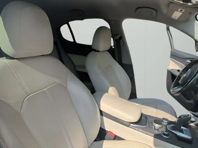 Used 2021 White Alfa Romeo Sprint image 42