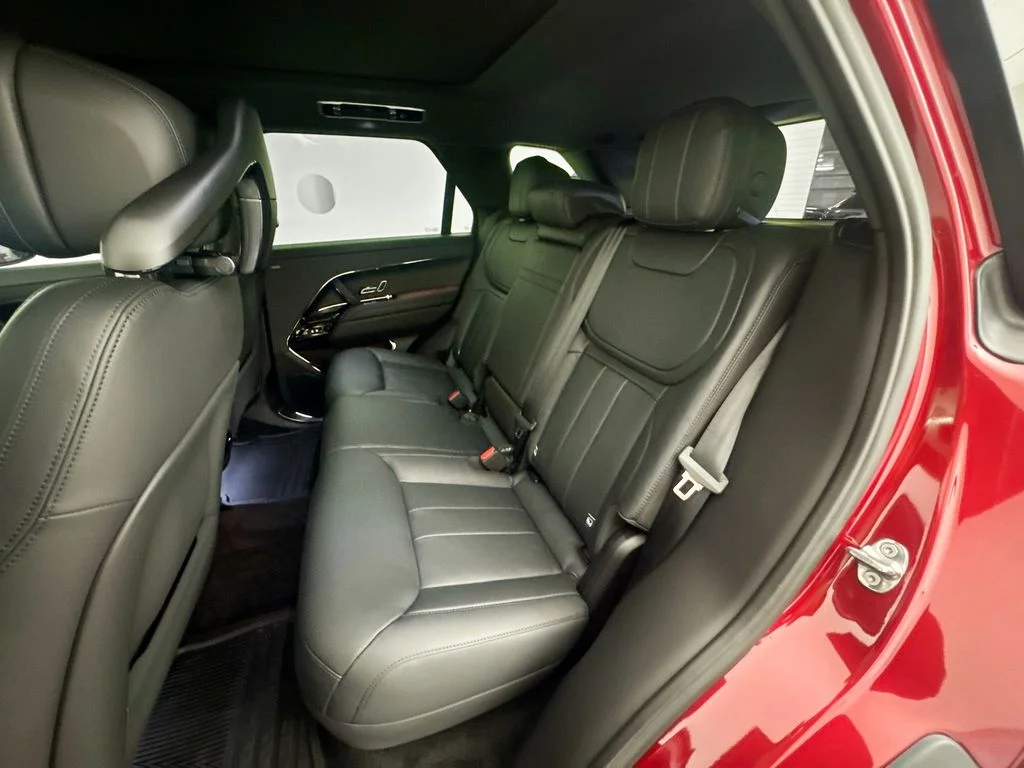 New 2026 Firenze Red Land Rover SE image 25