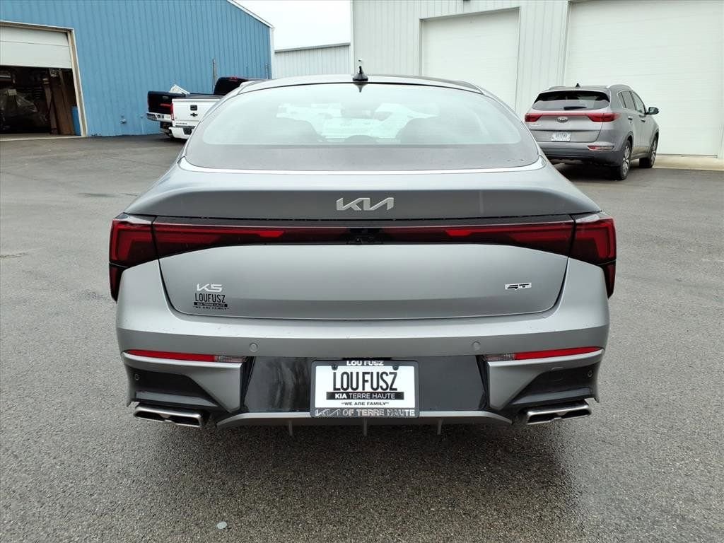 2026 Kia K5 GT - Photo 5