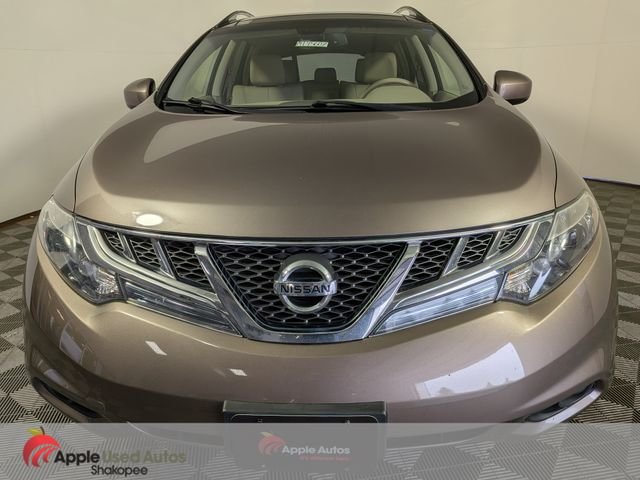 Used 2013 Brown Nissan LE image 2