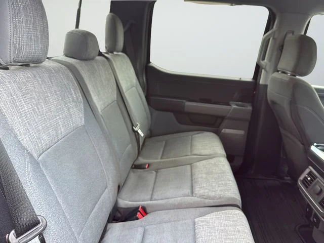 Used 2022 Black Ford XLT image 22