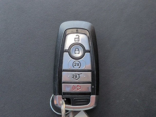 Certified Used 2024 Oxford White Ford Platinum image 34