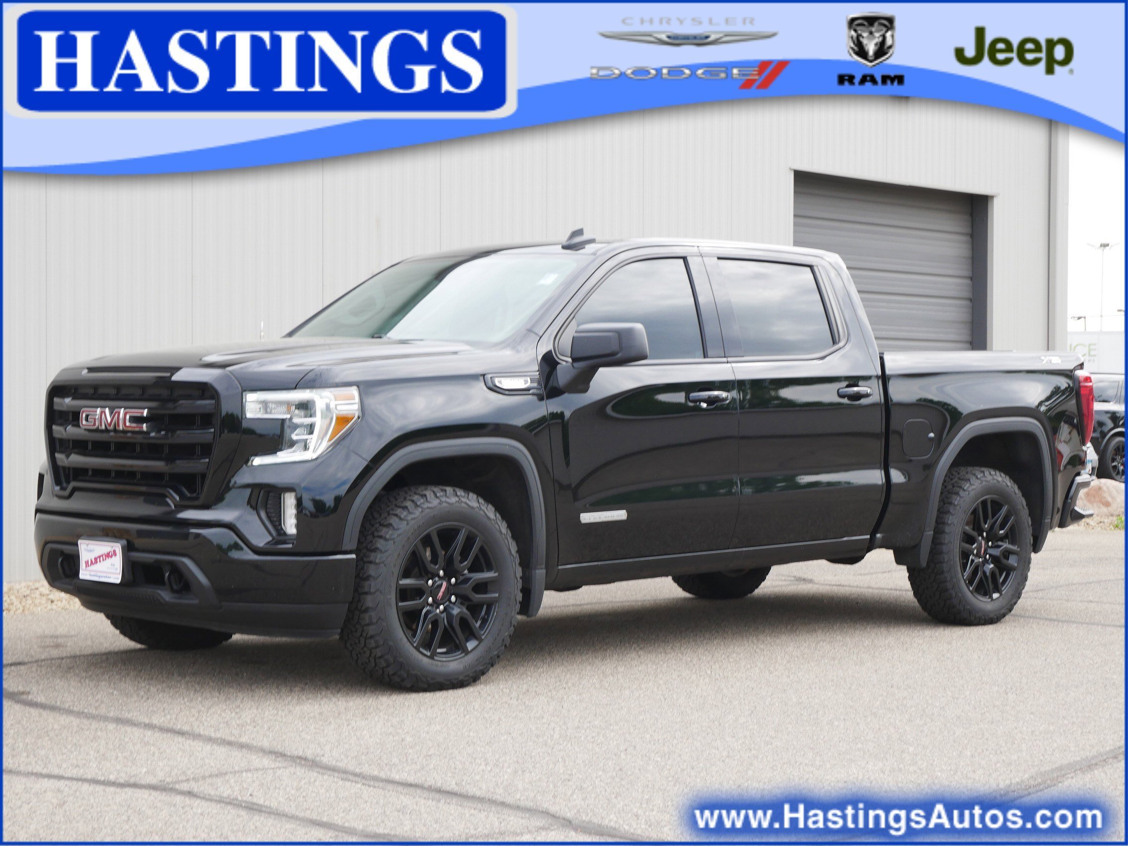 2021 GMC Sierra 4WD Crew Cab Short Box Elevation's photo