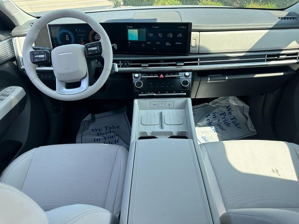 Certified Used 2026 Black Hyundai SE image 5