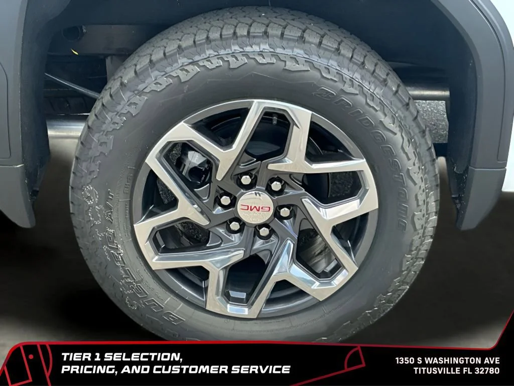 New 2026 Glacier White Tricoat GMC SLT image 16