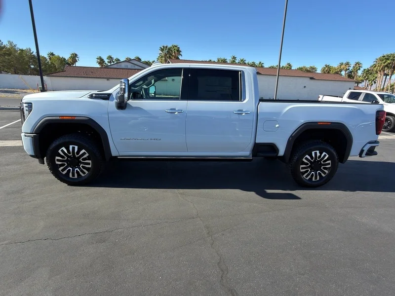New 2026 Glacier White Tricoat GMC Denali Ultimate image 6