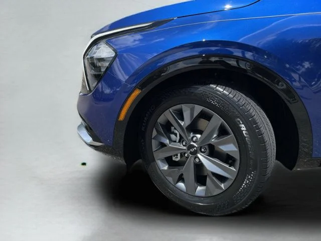 Used 2023 Blue Kia SX image 32