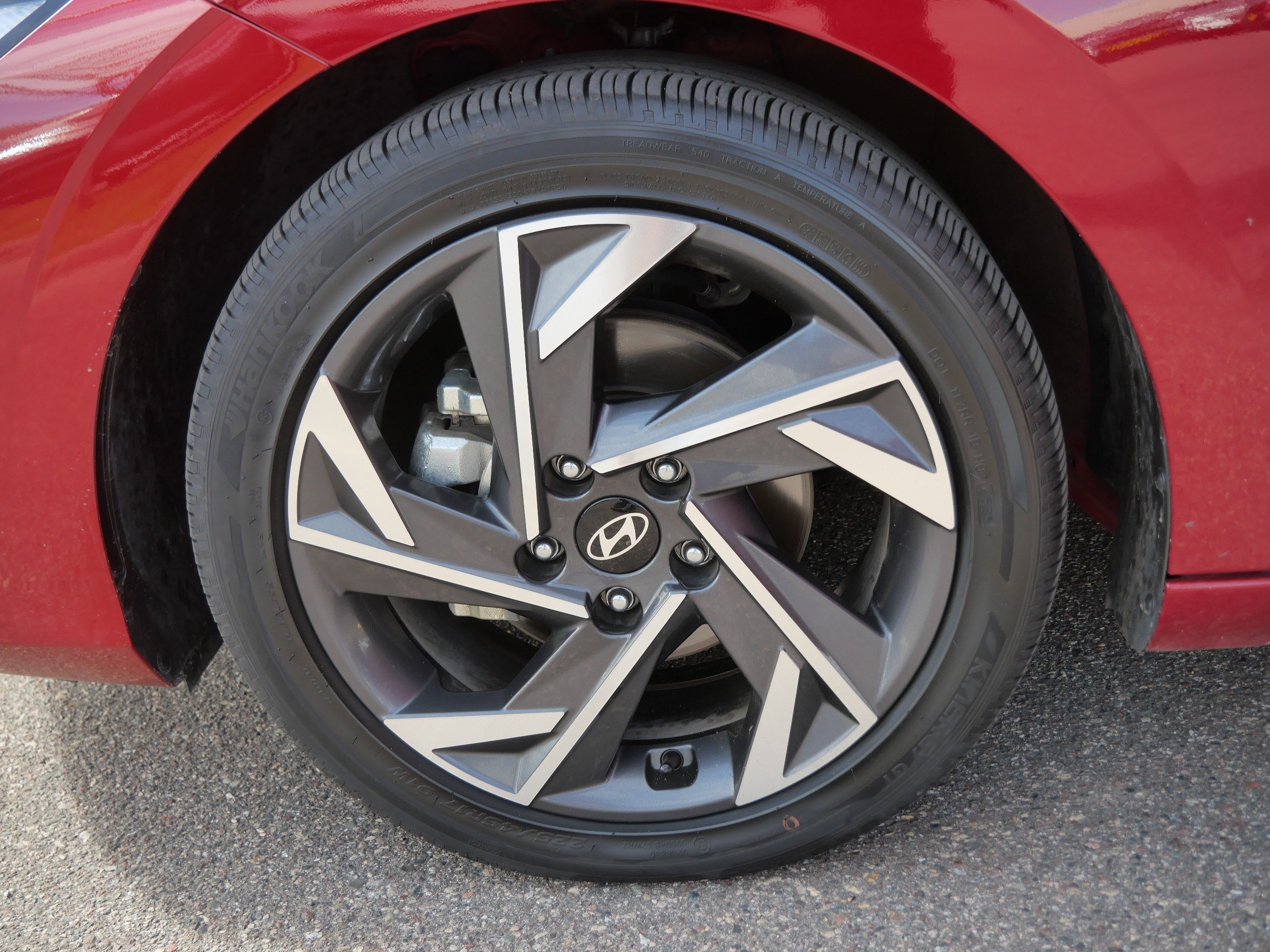 Used 2025 Ultimate Red Hyundai SEL Convenience image 15