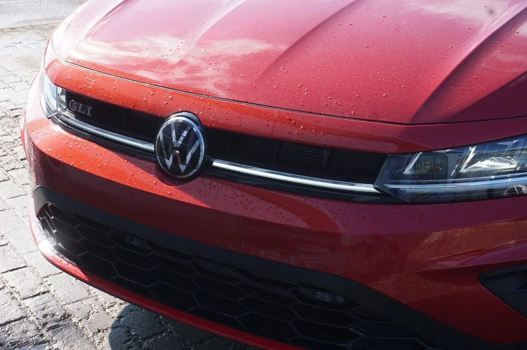 New 2026 Red Volkswagen 2.0T Autobahn image 30