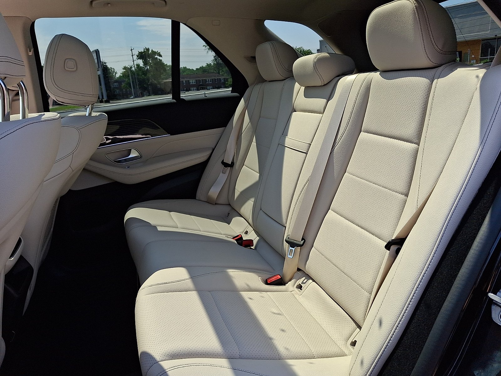Certified Used 2026 Black - 040 Mercedes-Benz 4MATIC® image 10