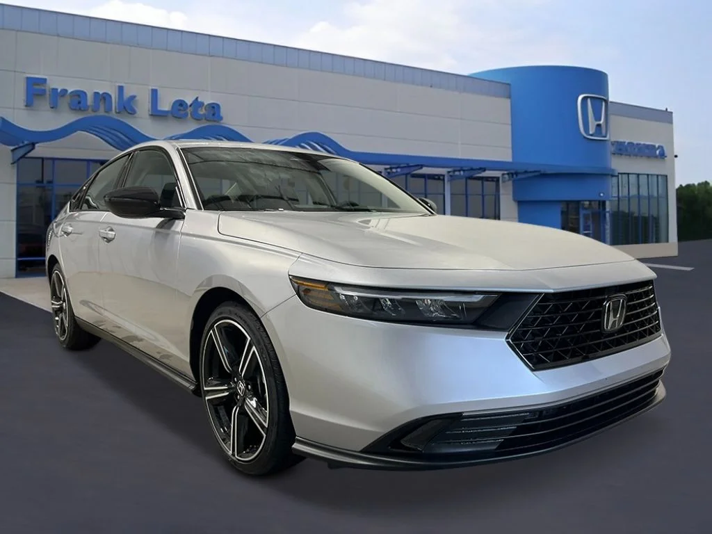 New 2026 Solar Silver Metallic Honda SE image 8