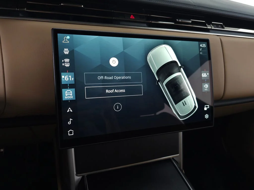New 2026 Carpathian Grey Land Rover SE image 29