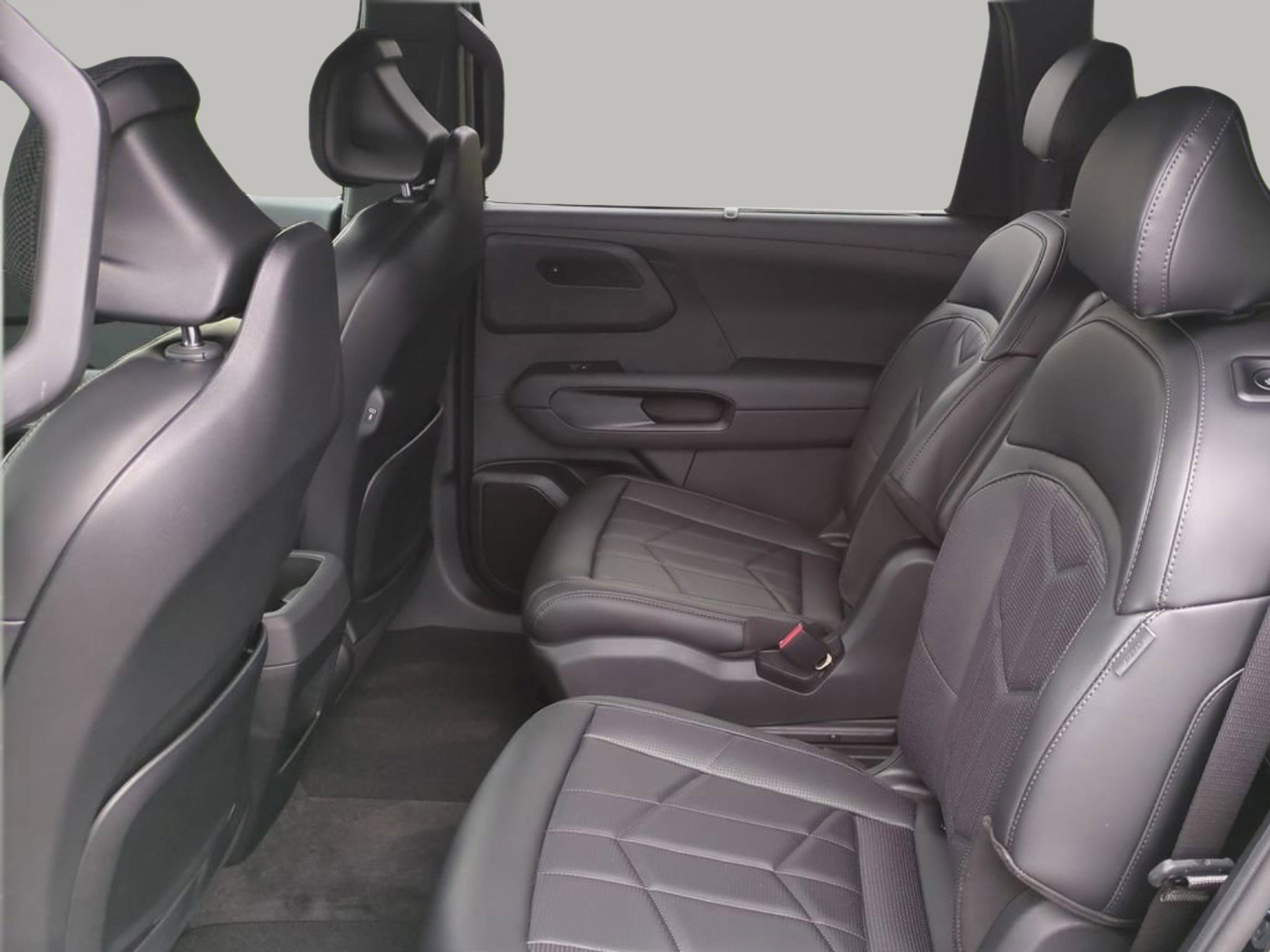 New 2027 Ebony Black Kia X-Line SX image 19